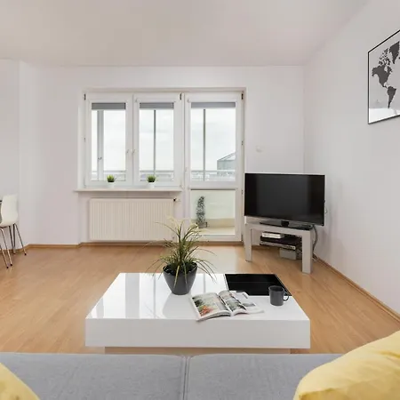 Ursynow Modern By Renters * Warschau